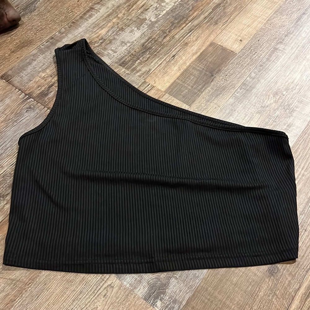 Crop top tank